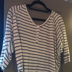 Billabong 3/4 sleeve striped top